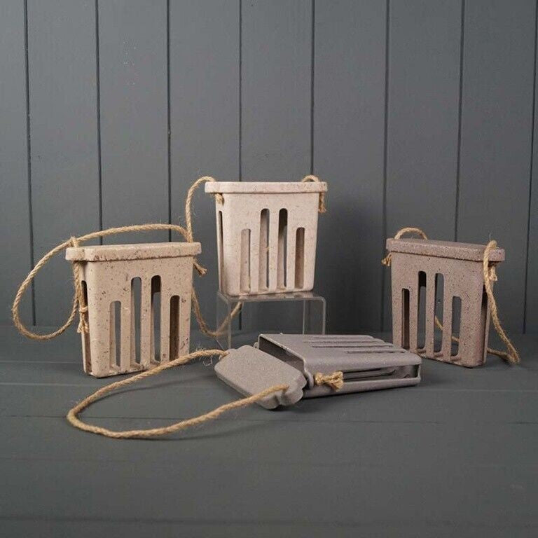 Suet Cake Feeder - Nut Husks